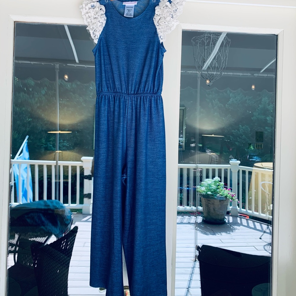 Size 7 girls pants-romper with ruffle sleeves